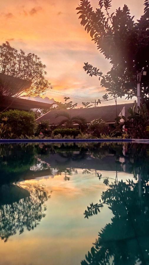 Seaview Beach Resort Sibulan Exterior foto